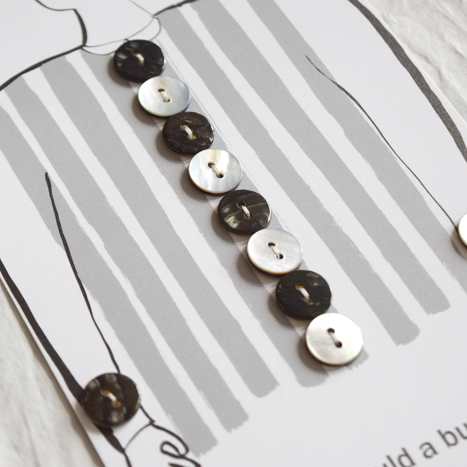 4nov Shell Buttons [Flat Round Black x White / 13mm] LPS-077 - Image 4