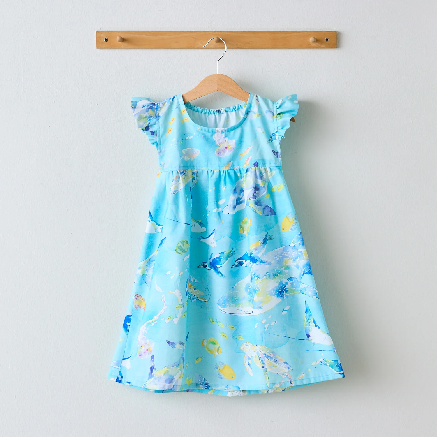 Aquarium Animals Printed Cotton Sheeting - Image 8