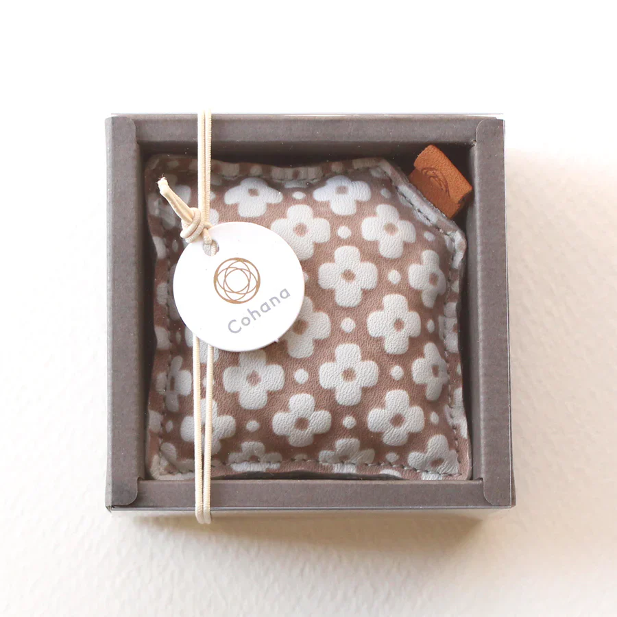 Cohana Leather Covered Paperweight - Image 10