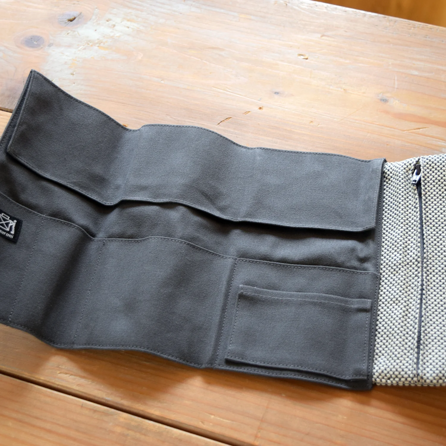 Cohana Tool Roll Pouch - Image 11