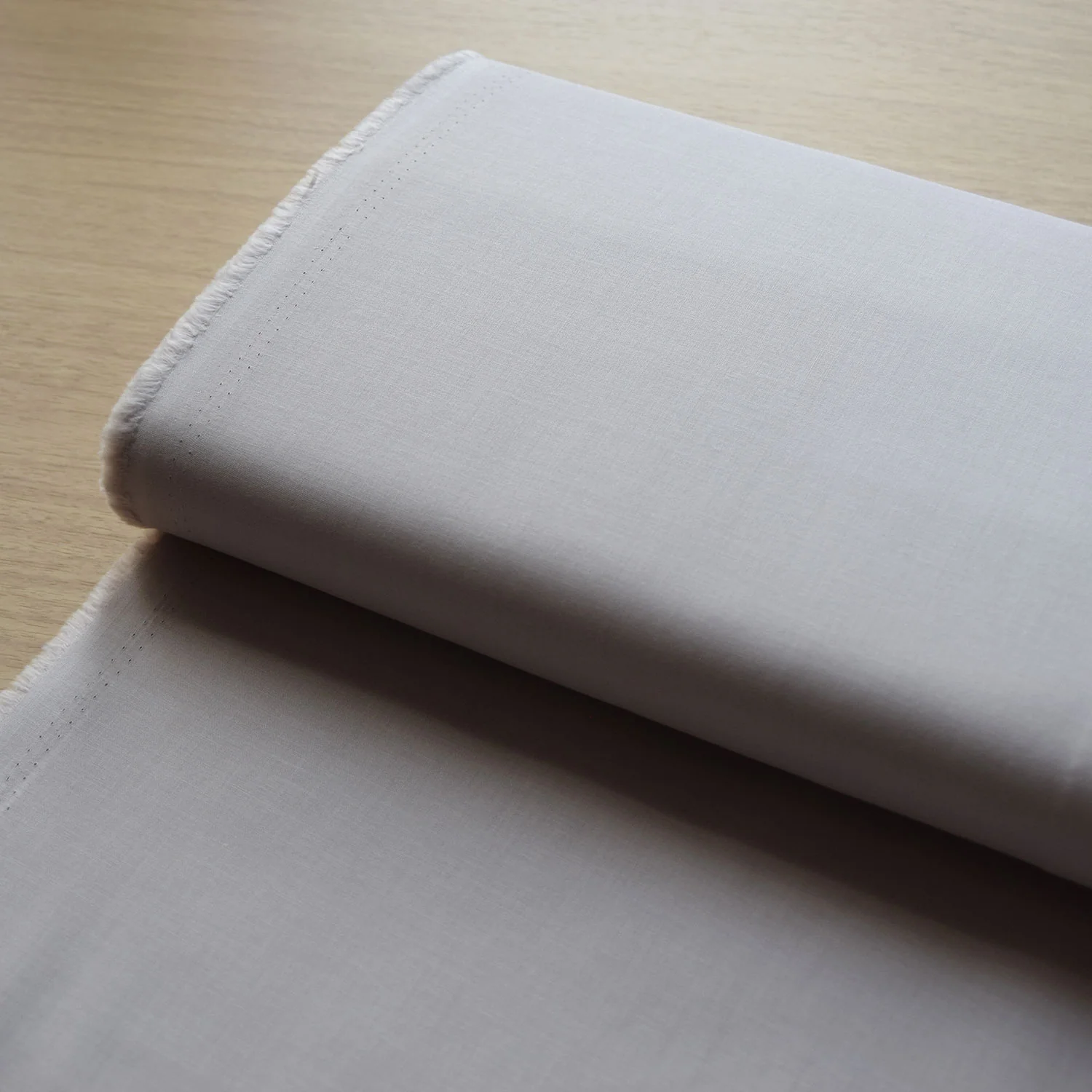 Cotton Lightweight Lawn - Pale Lilac - Image 2