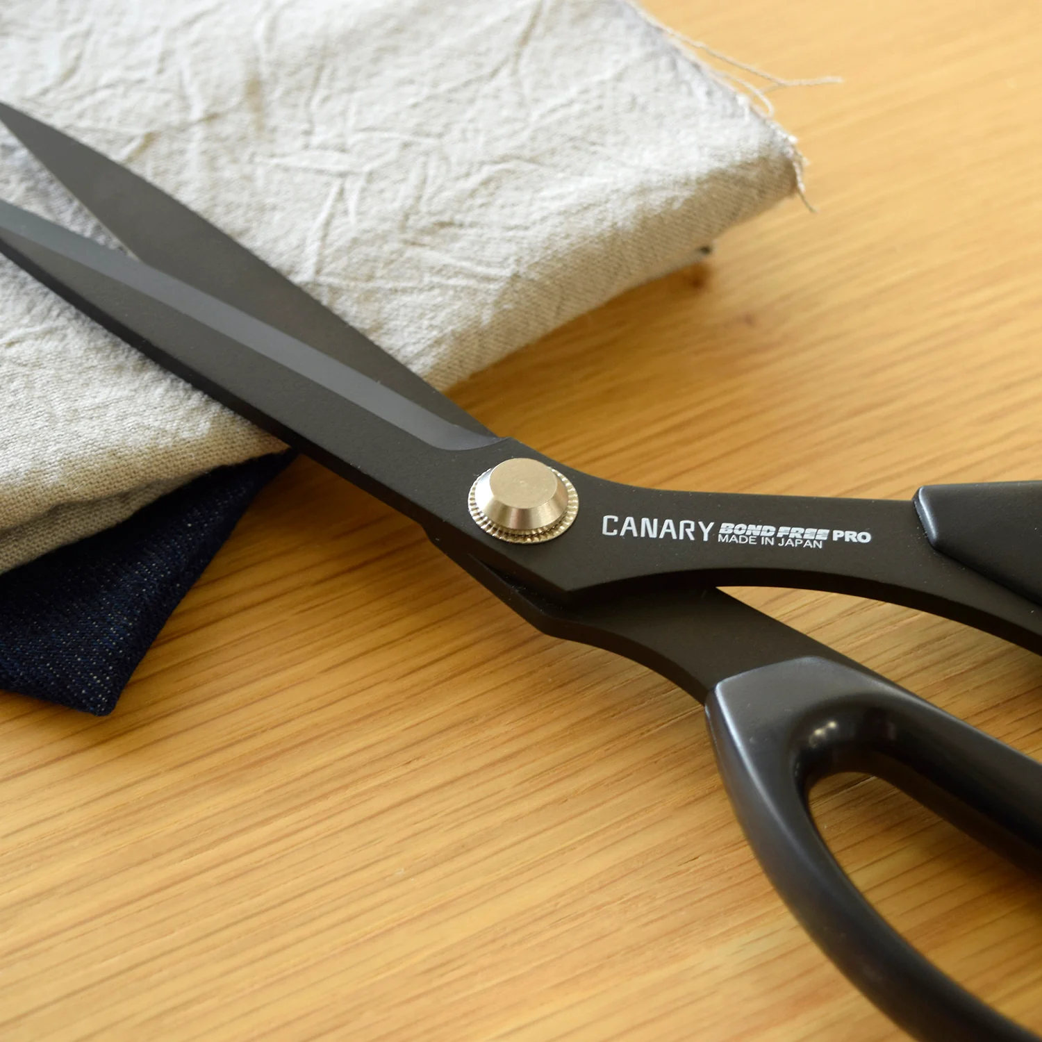 High-grade Fabric Scissors - Image 2