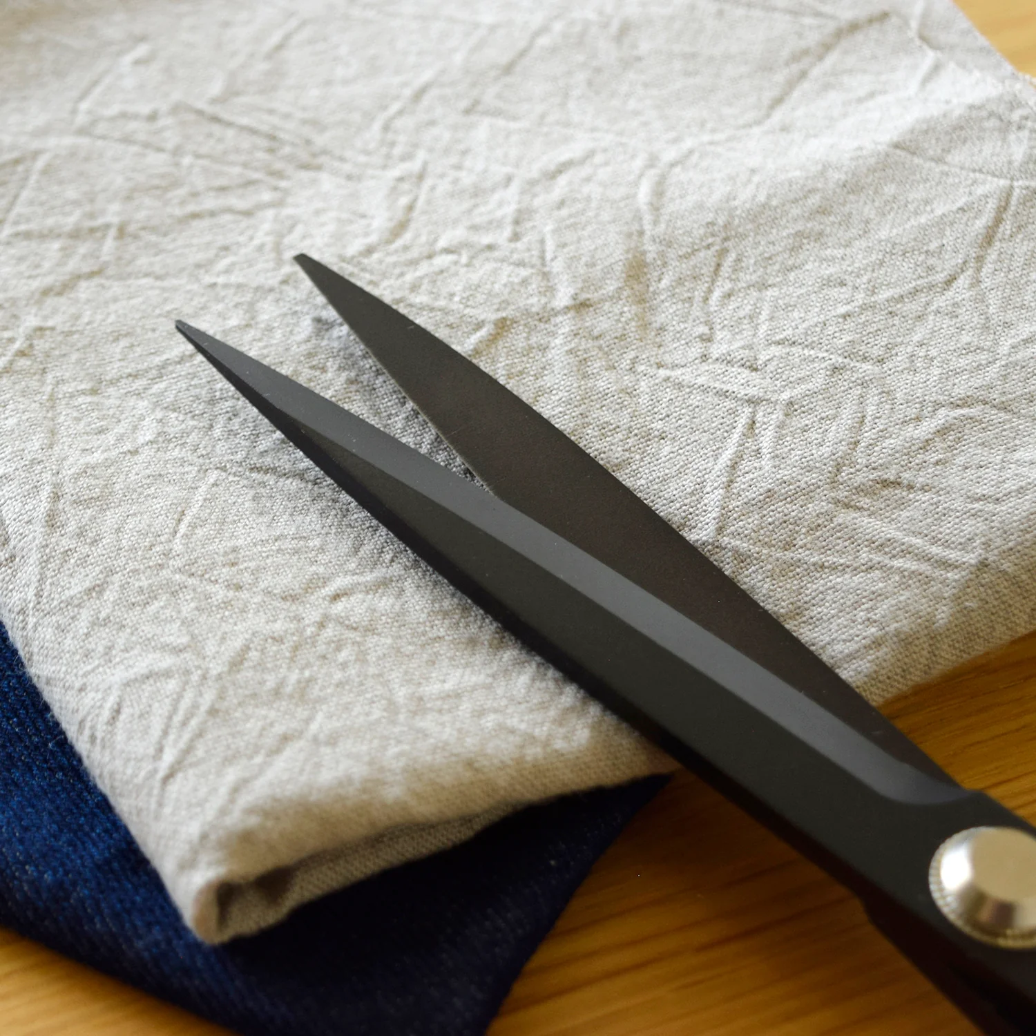 High-grade Fabric Scissors - Image 3