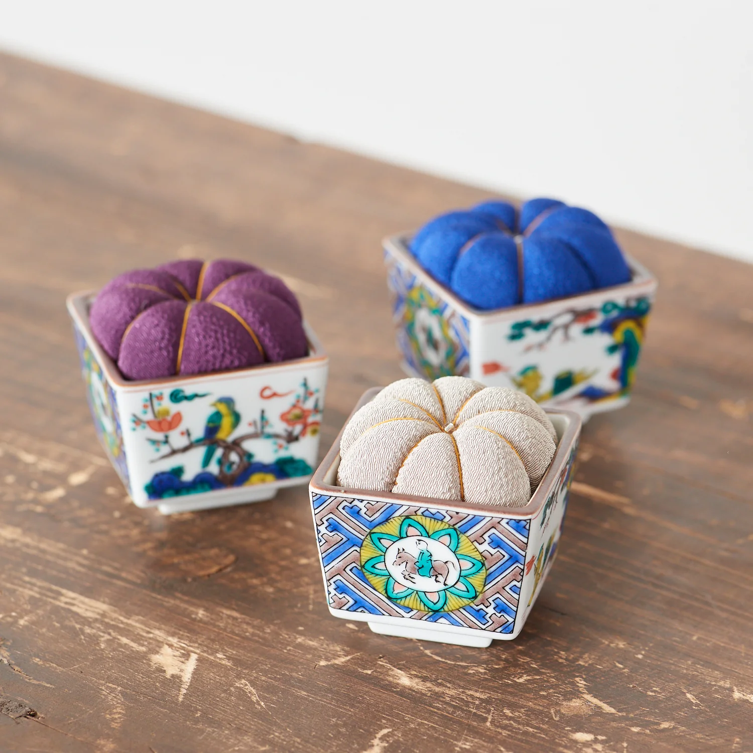 Hiro Kutani Pincushion - Image 10