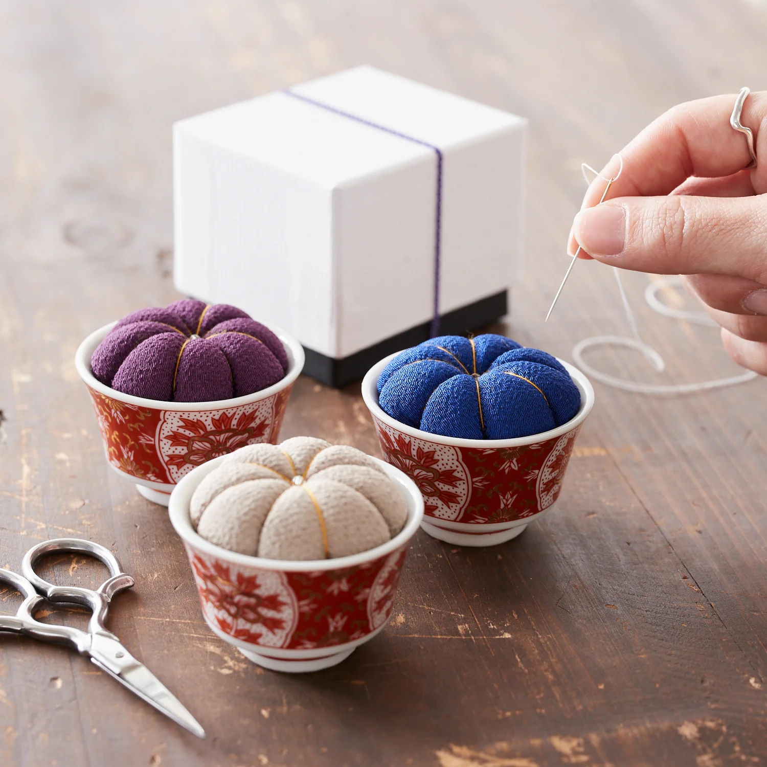 Hiro Kutani Pincushion - Image 5
