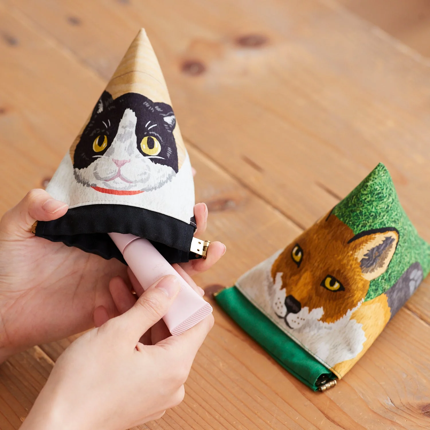 Home Deco Cat Friends Wooden Look Sheeting - Image 8