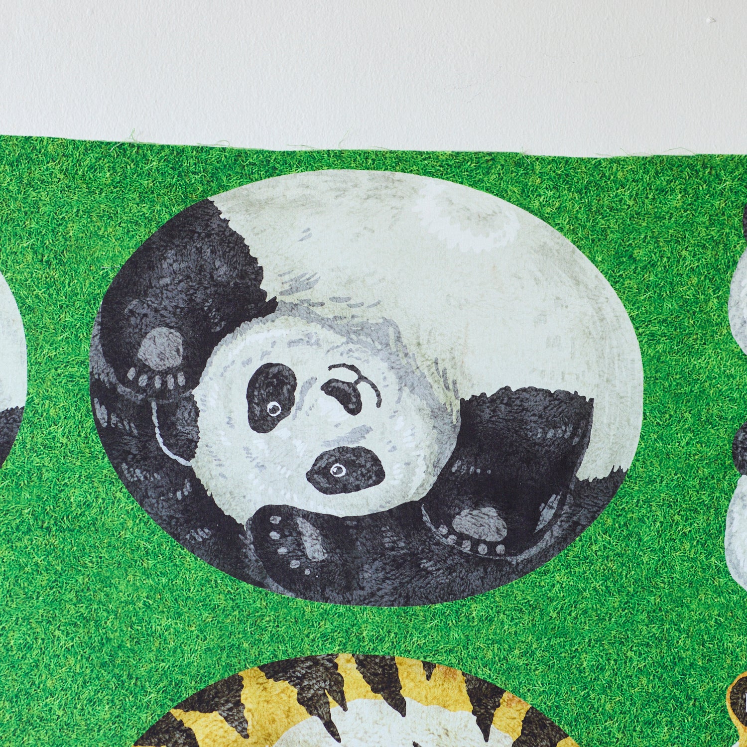 Home Deco Round Animals Grass Sheeting YGA-76050-2 - Image 9
