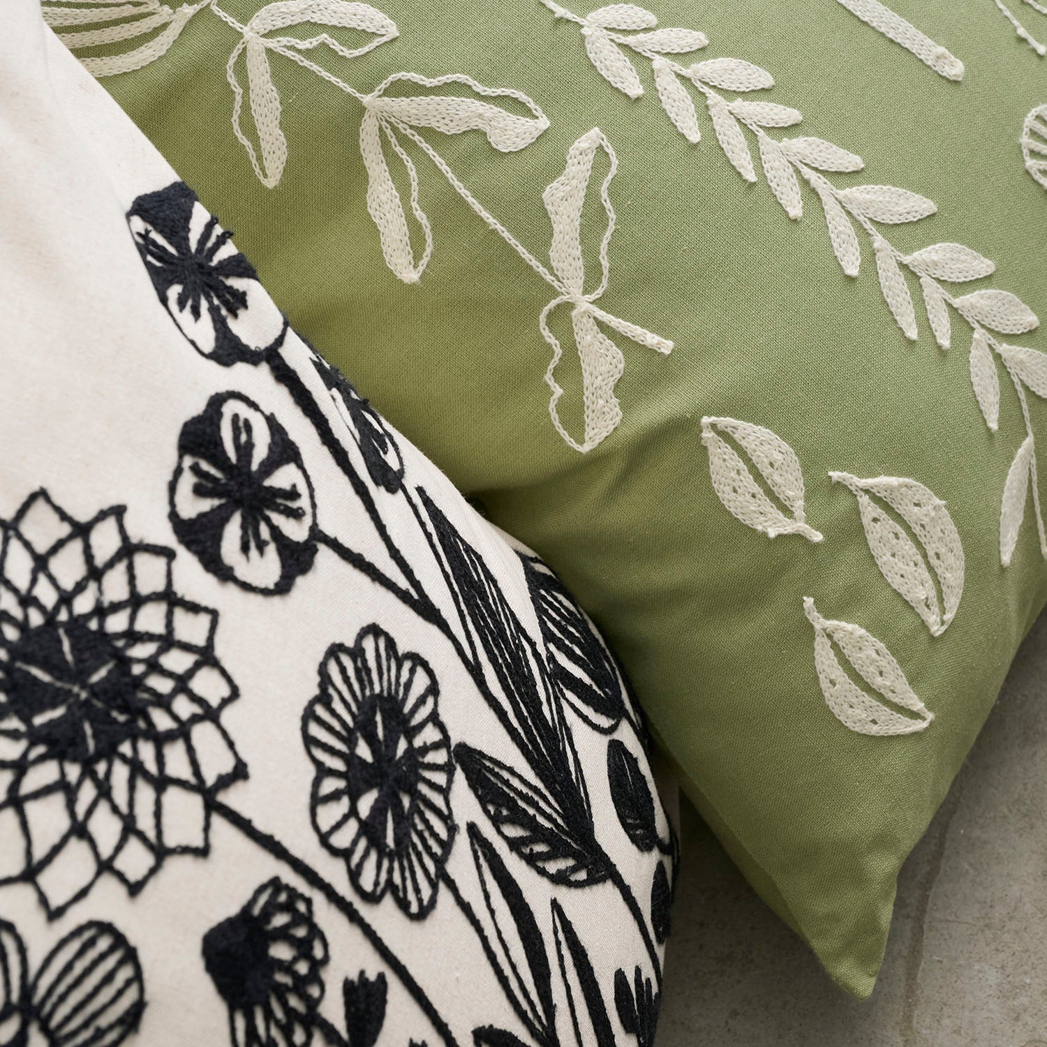 [Kokka Lifestyle] Bookhou Embroidered Cushion Cover - Ecru - Image 9