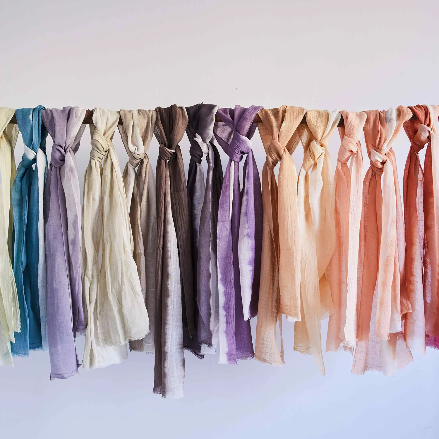[Kokka Lifestyle] Botanical Dye Cotton Gauze Scarf - Image 4
