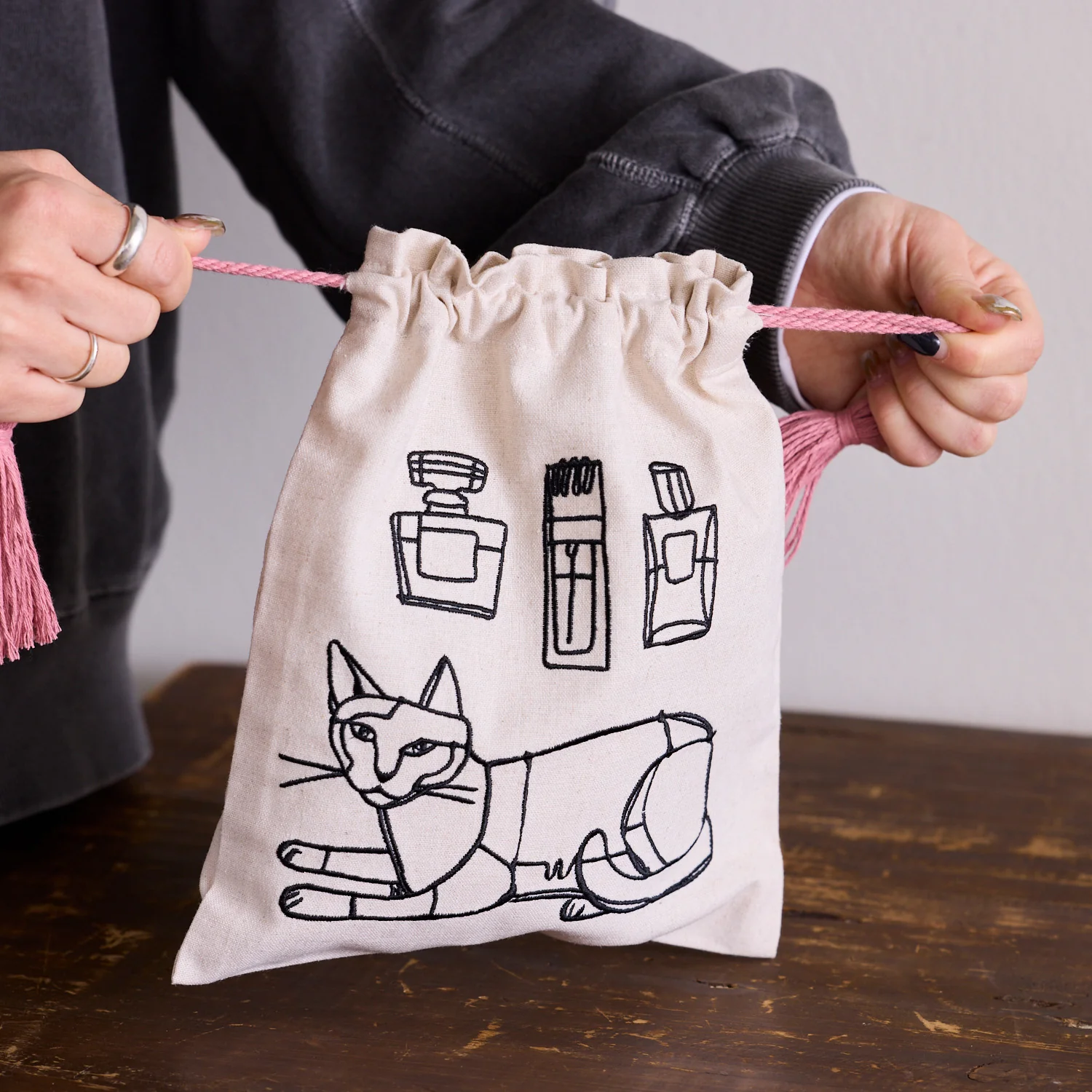 [Kokka Lifestyle] +HAyU Drawstring Pouch L