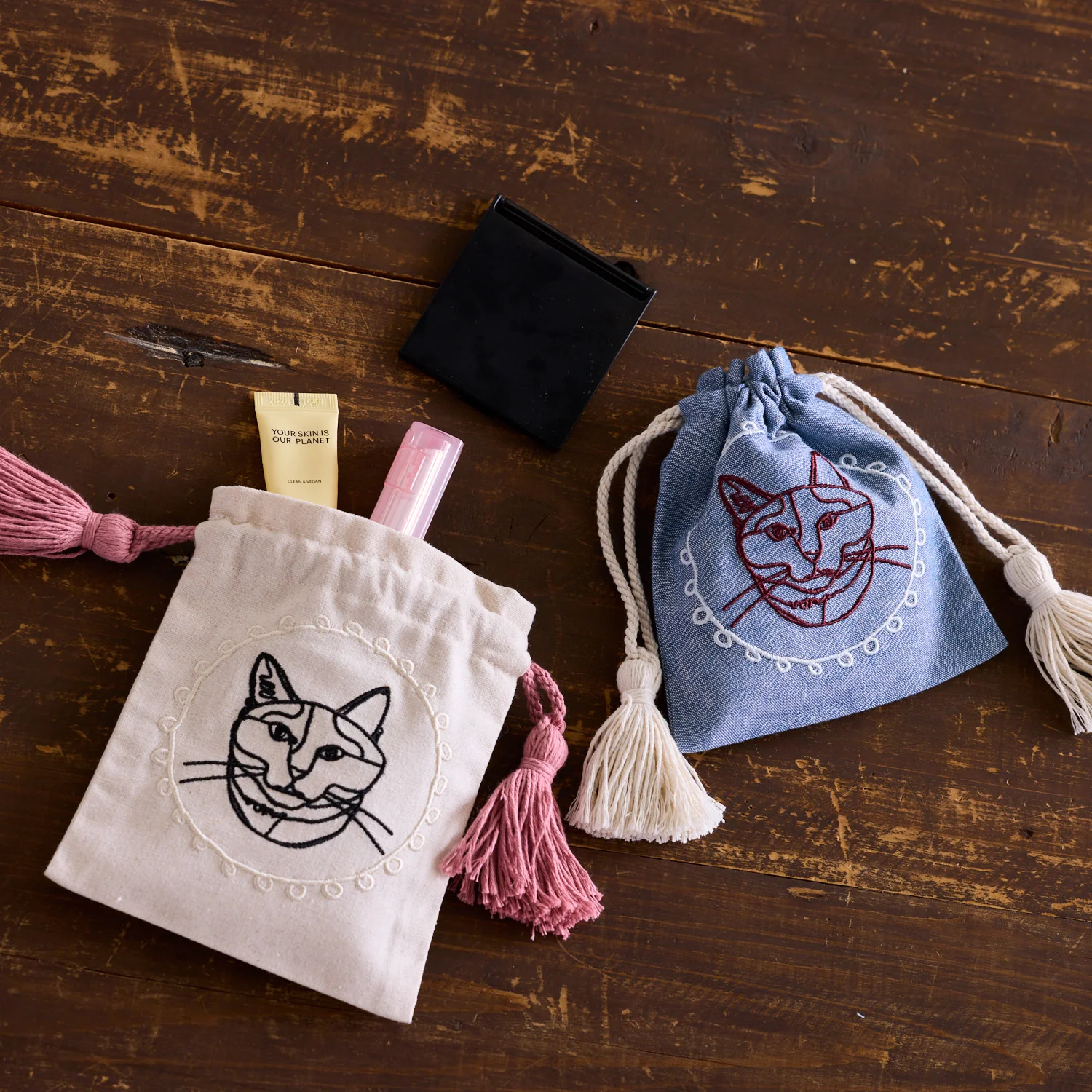 [Kokka Lifestyle] +HAyU Drawstring Pouch S