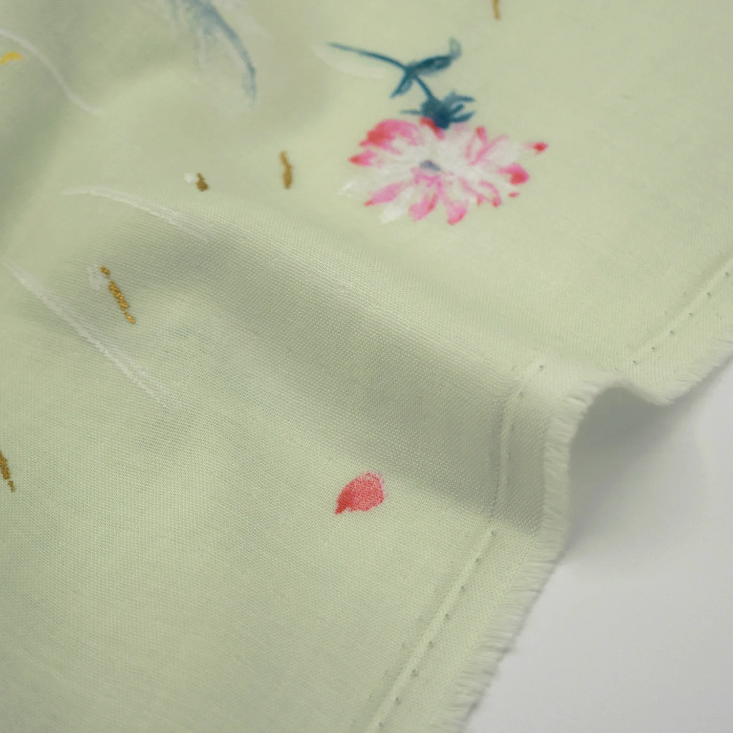 nani IRO Hana no toki niwa Organic Cotton Double Gauze - Light Green EGX-11440-1 - Image 2