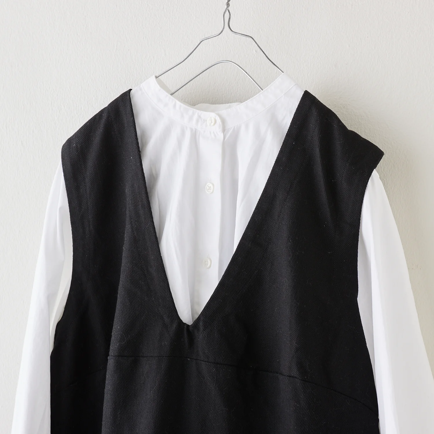 Nuno to Mono Cotton Herringbone - Red - Image 10