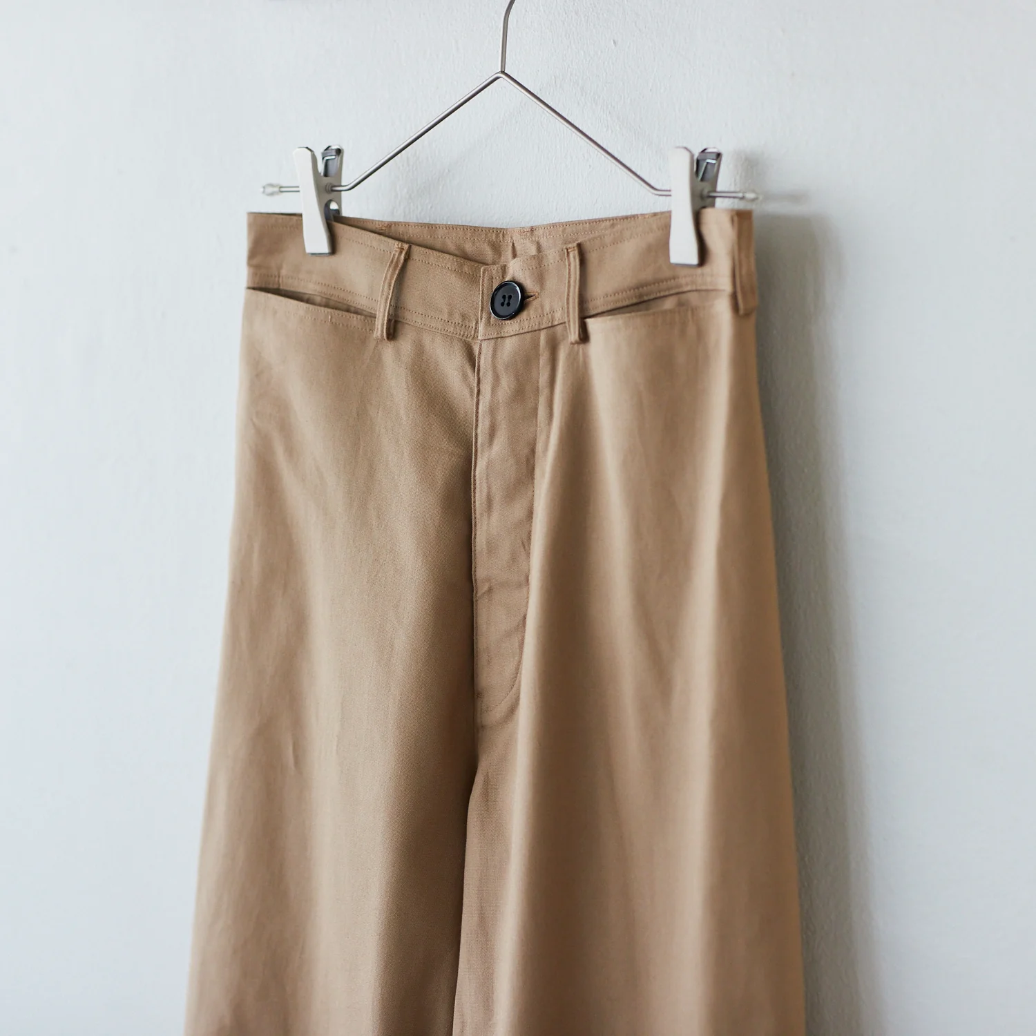 Organic Cotton Oxford - Light Brown - Image 3