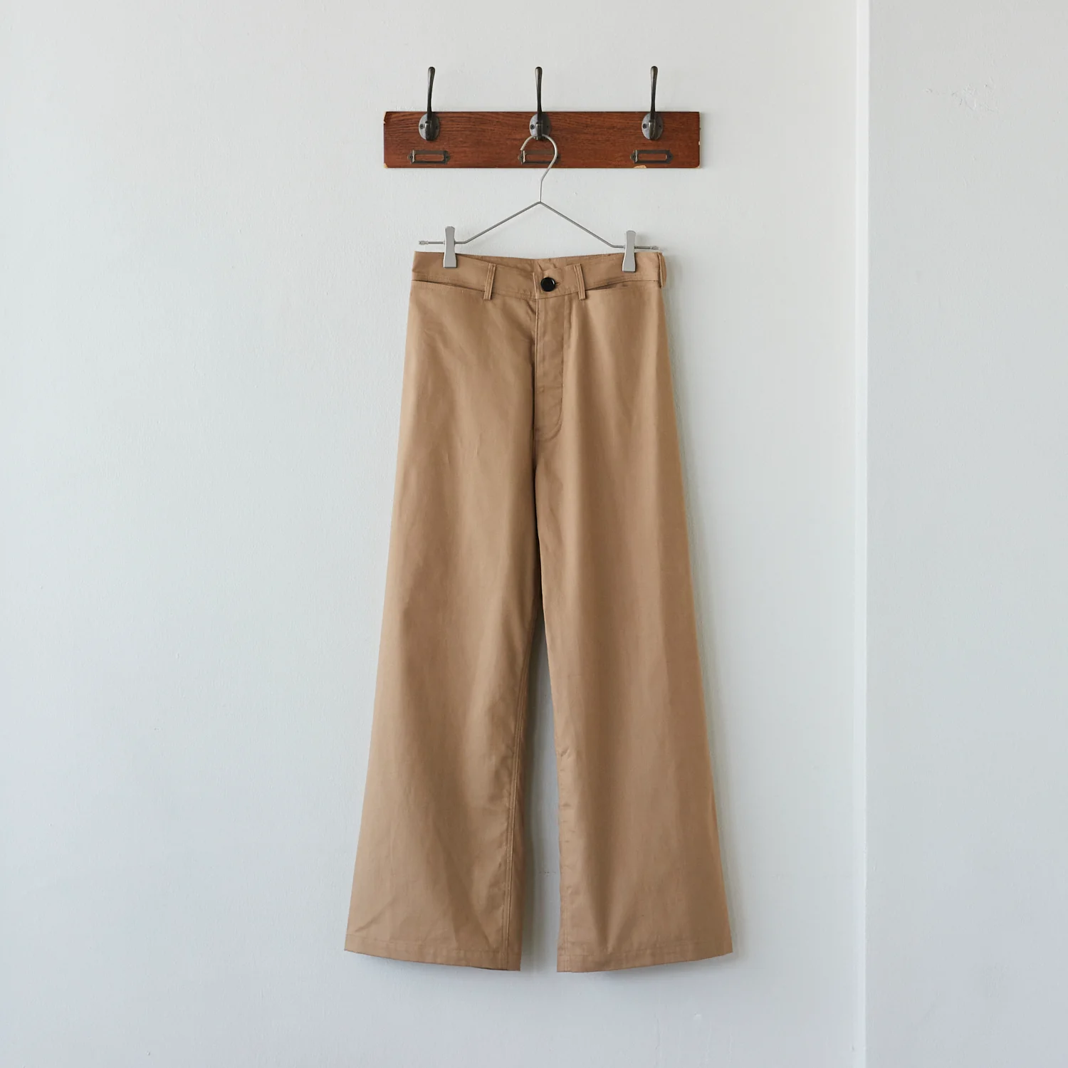 Organic Cotton Oxford - Light Brown - Image 4