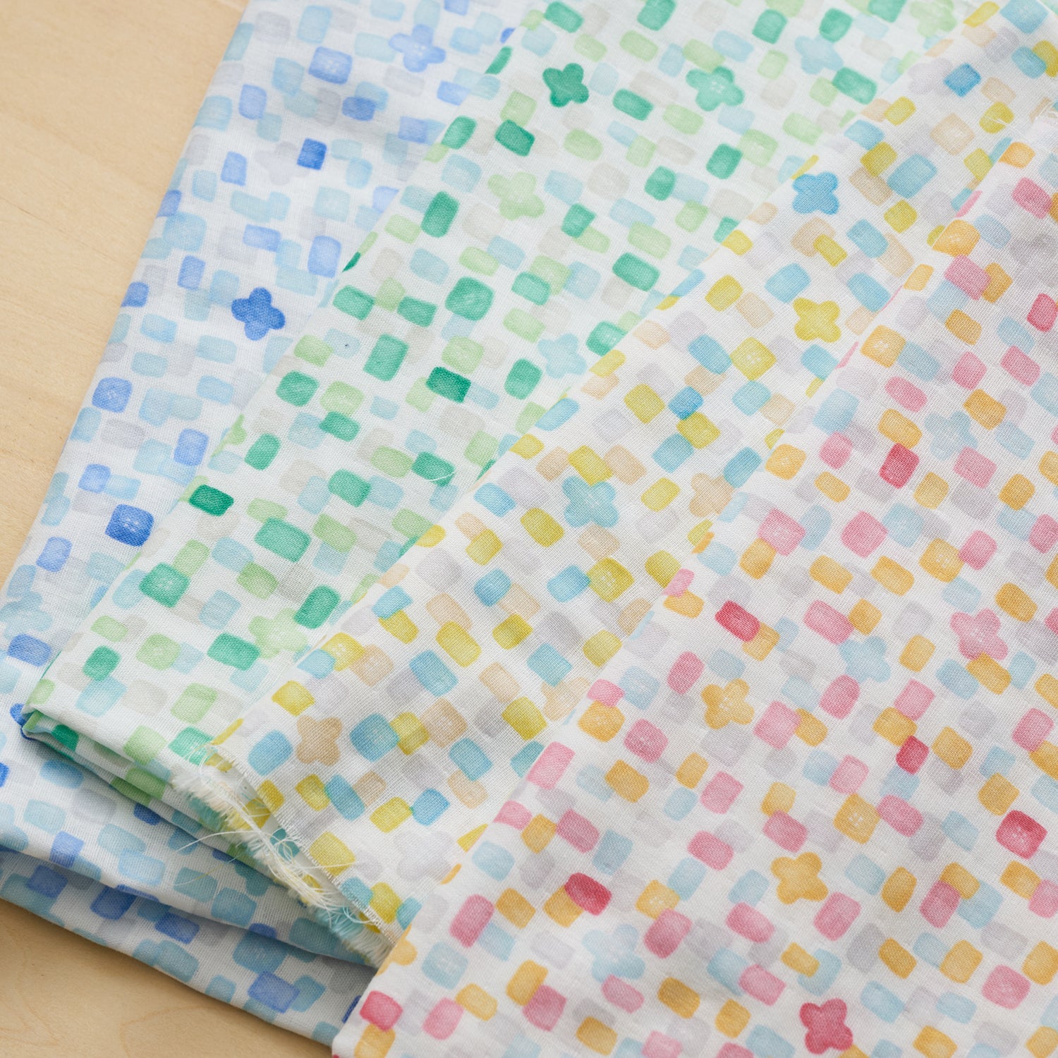 Pastel Geometric Cool Breeze Double Gauze - Red YGA-91090-1 - Image 4