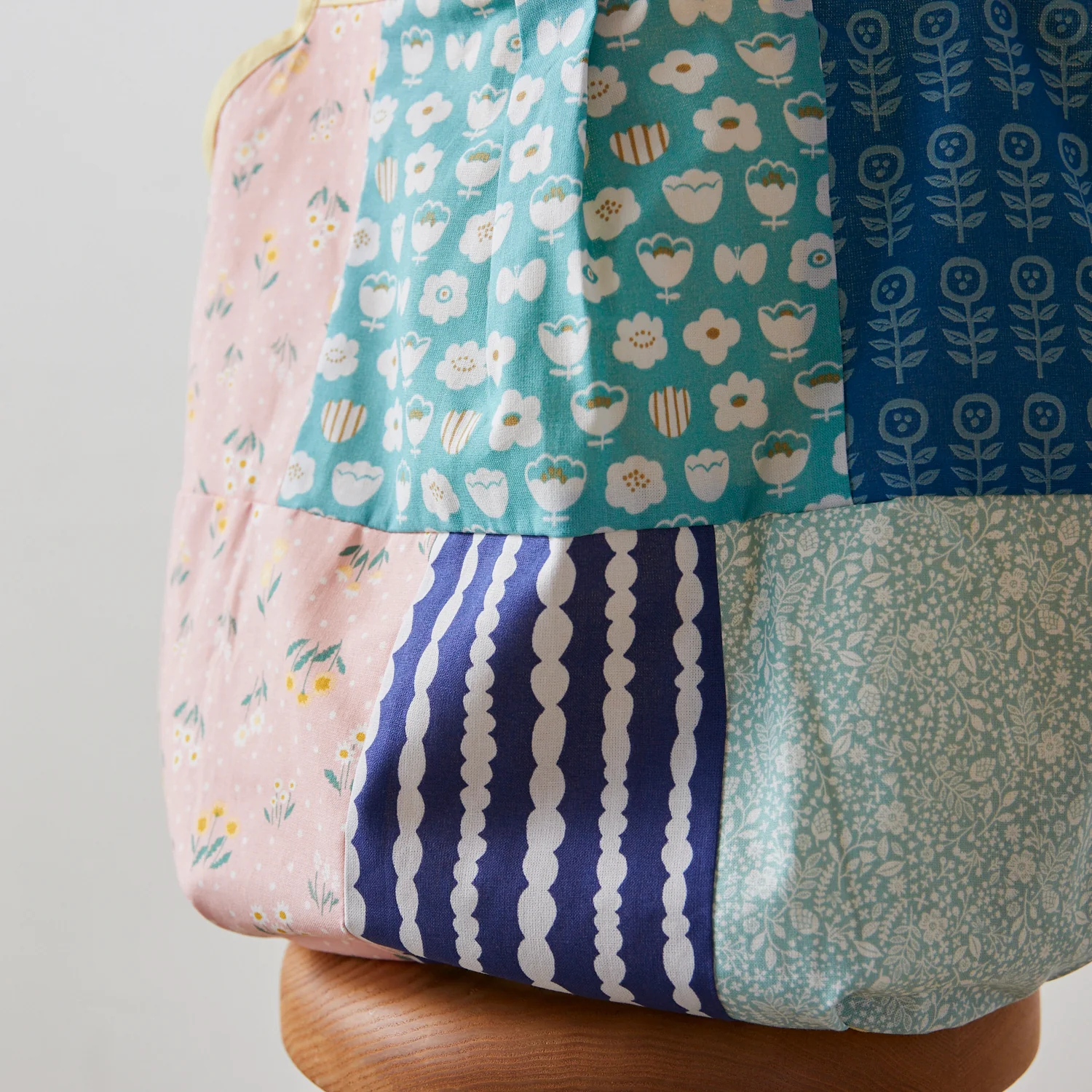 Patchwork Tote Bag Digital PDF Pattern & Illustrated Sewing Instructions - Image 3