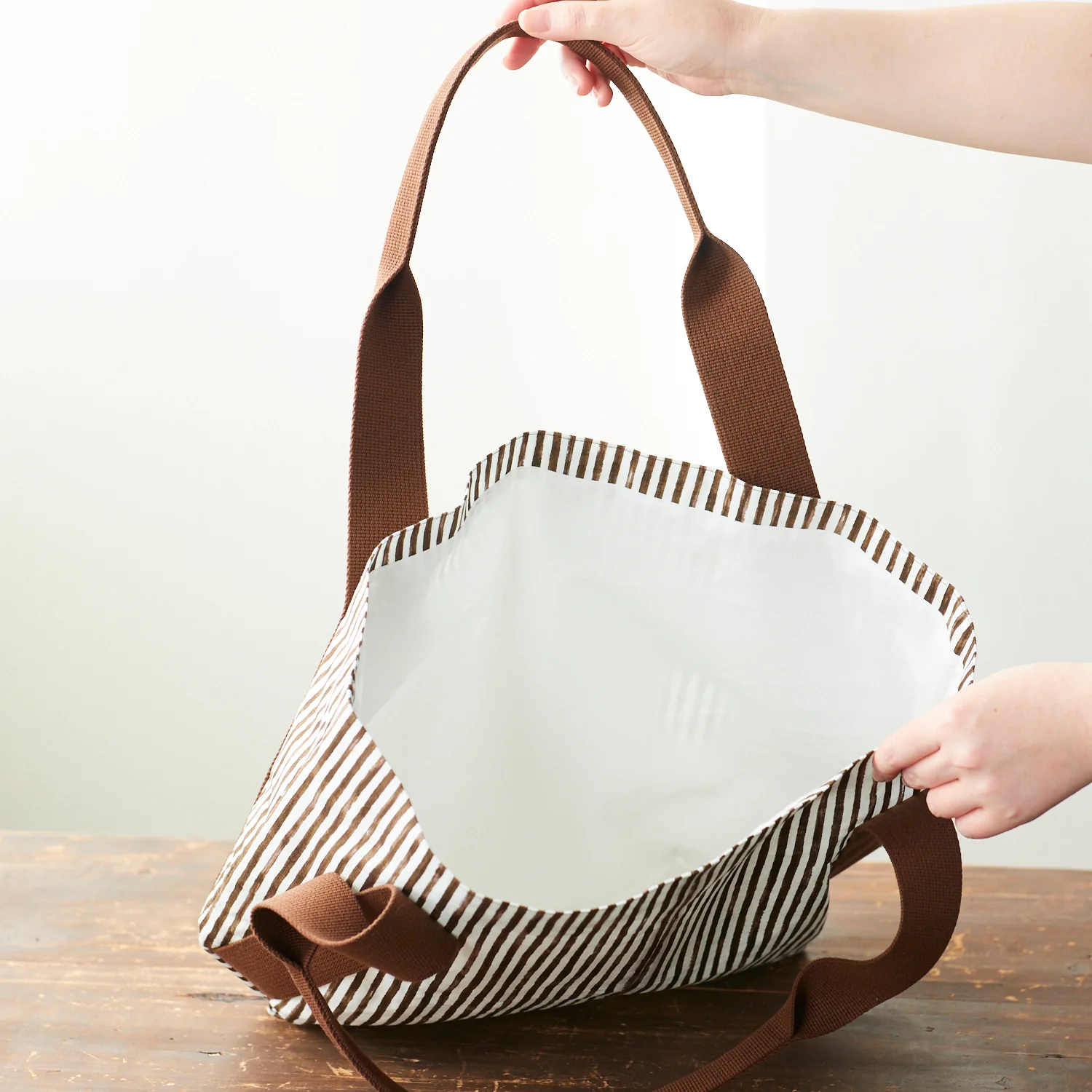 Round Brim Bag Digital PDF Pattern & Illustrated Sewing Instructions - Image 3
