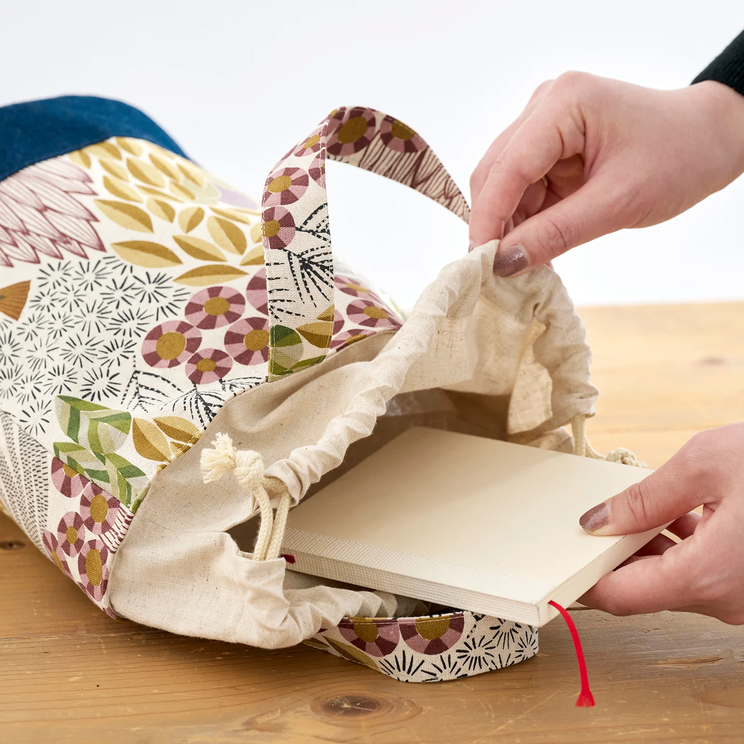 Round Drawstring Bag Digital PDF Pattern & Illustrated Sewing Instructions - Image 6