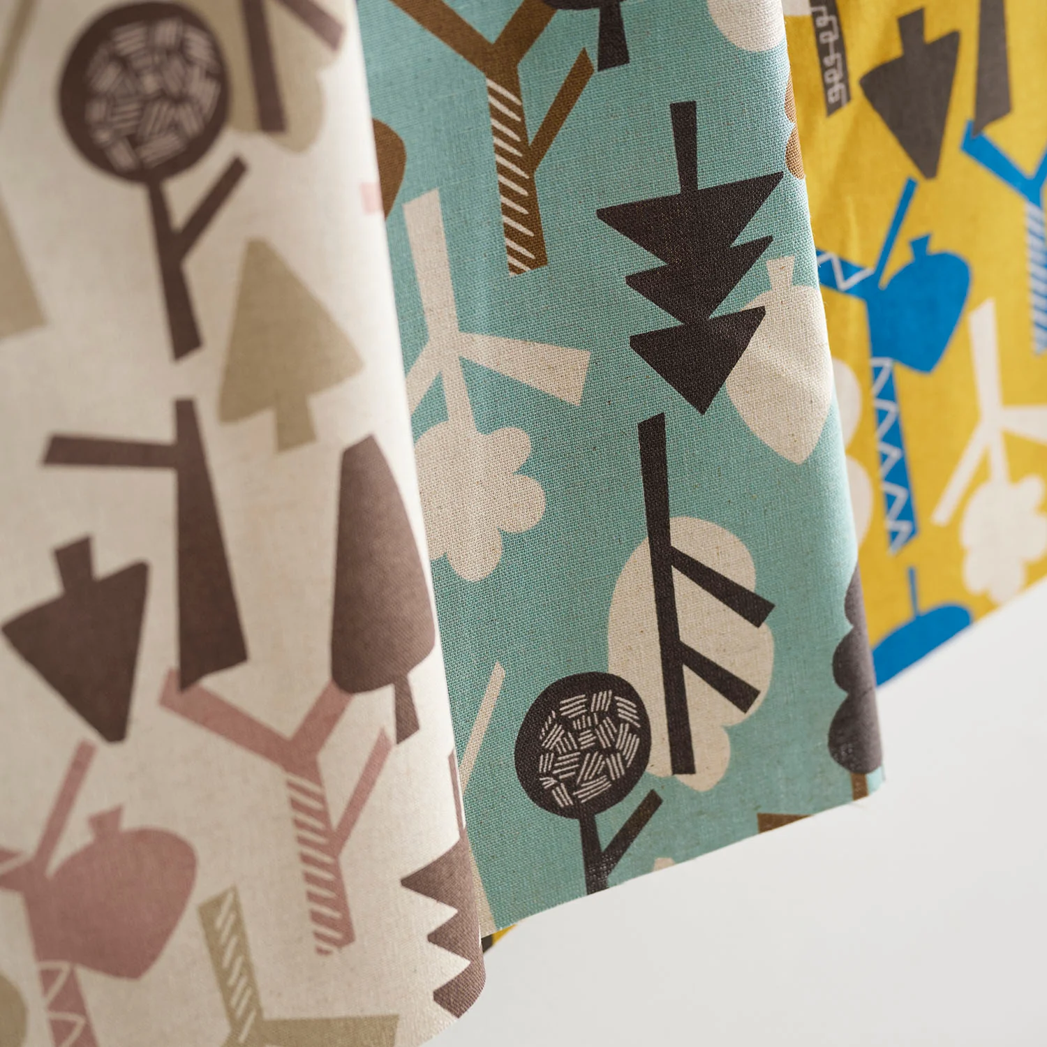 Scandinavian Style Forest Cotton Linen Canvas - White x Brown YGA-89070-2 - Image 3