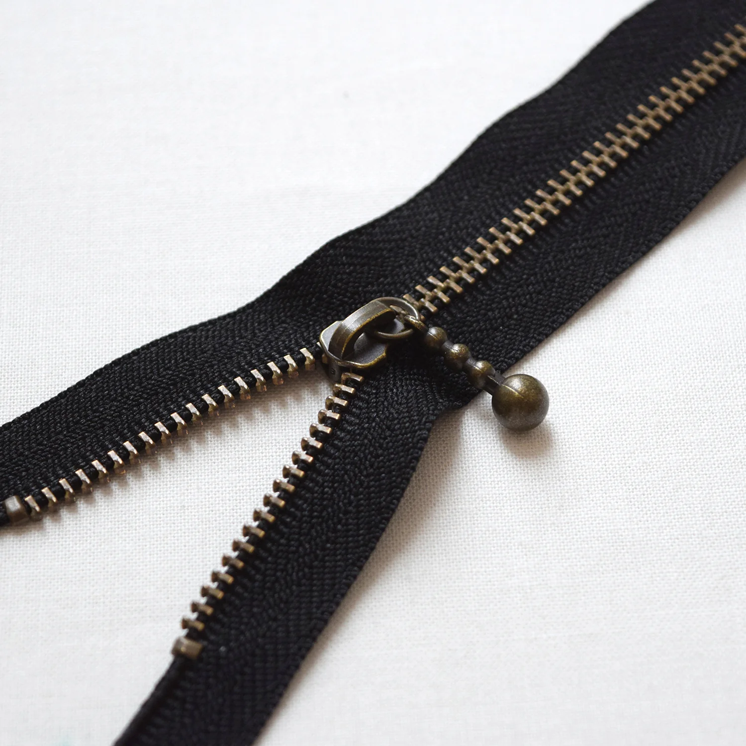 YKK Ball Chain Zippers 15CM - Image 3