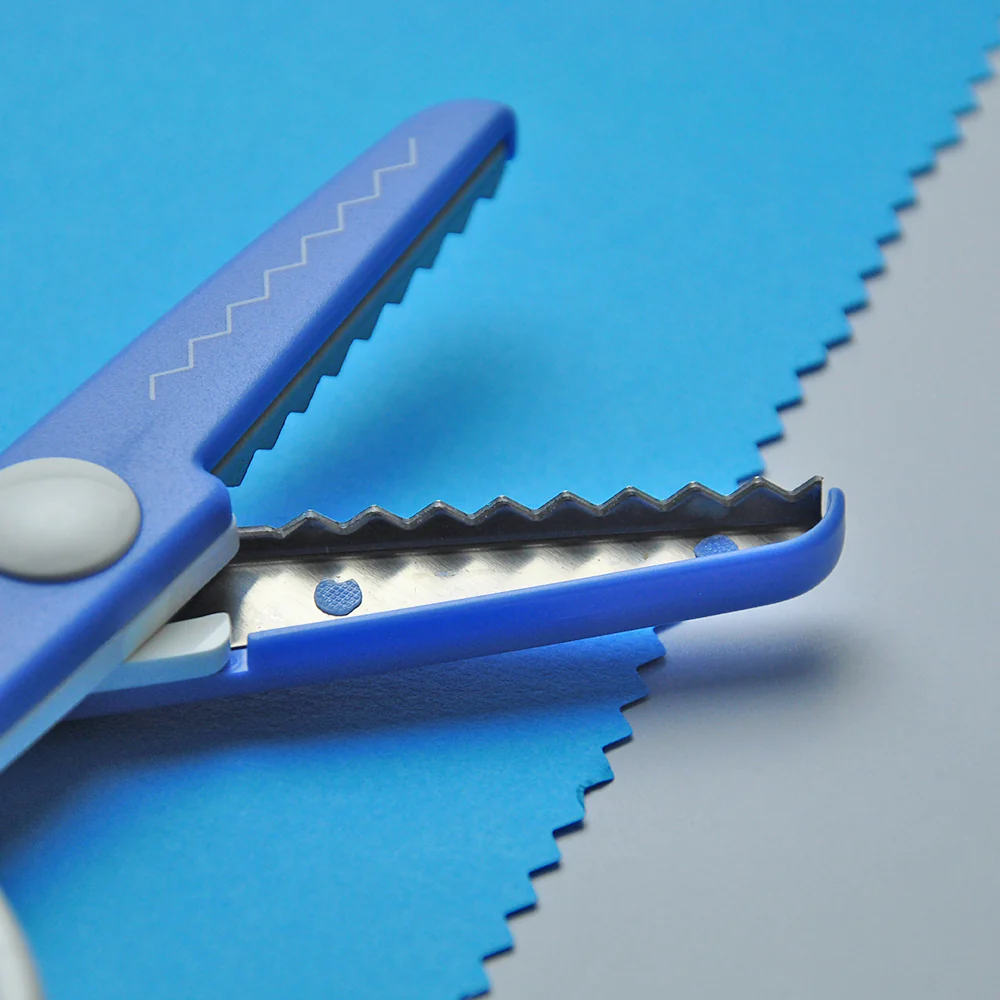 Zig-zag Paper Scissors